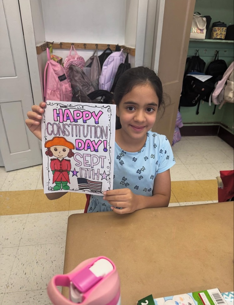 kids celebrating constitution day