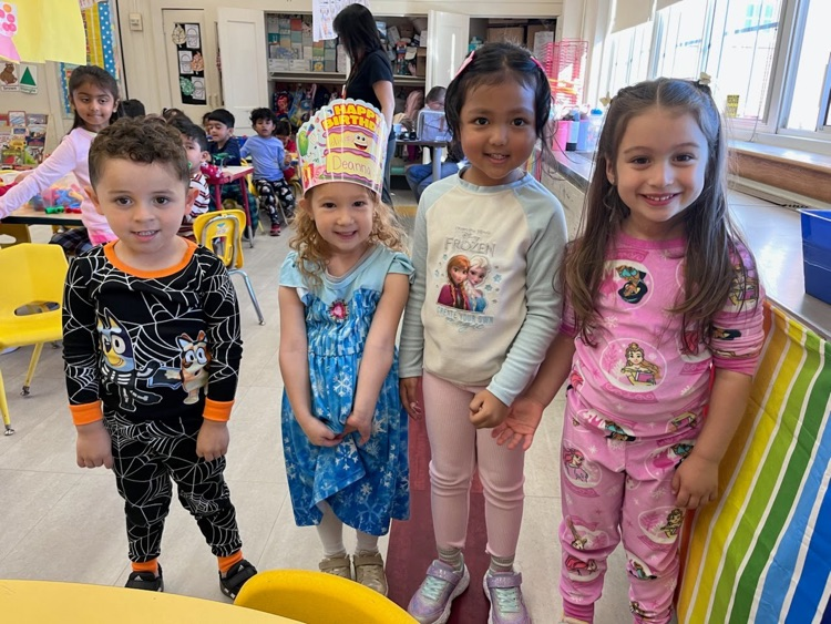 kids wearing pajamas