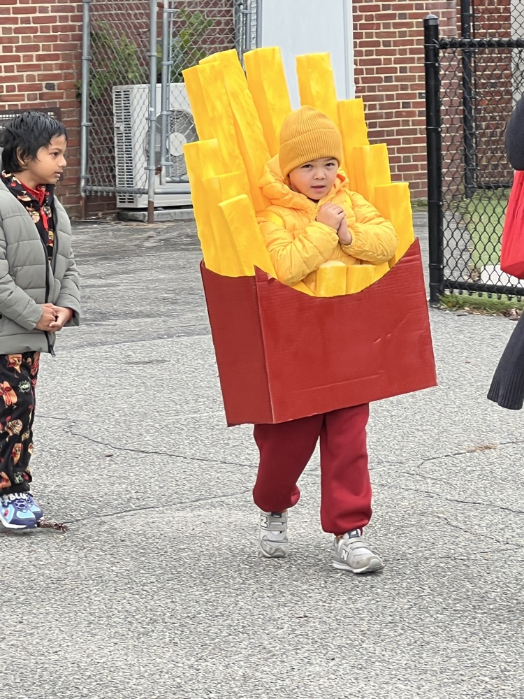 kids in costume