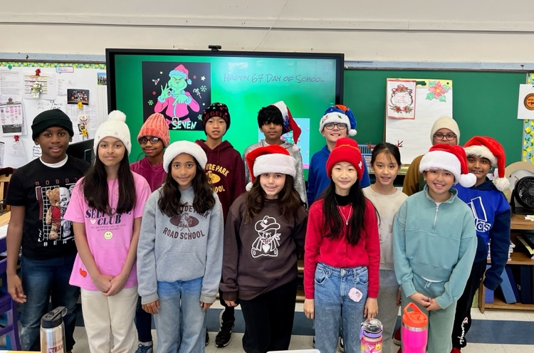 class with holiday hats
