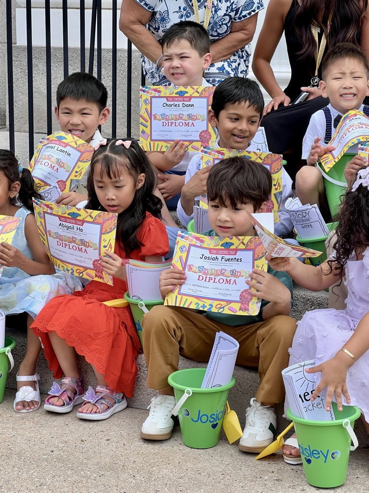 kindergarten students