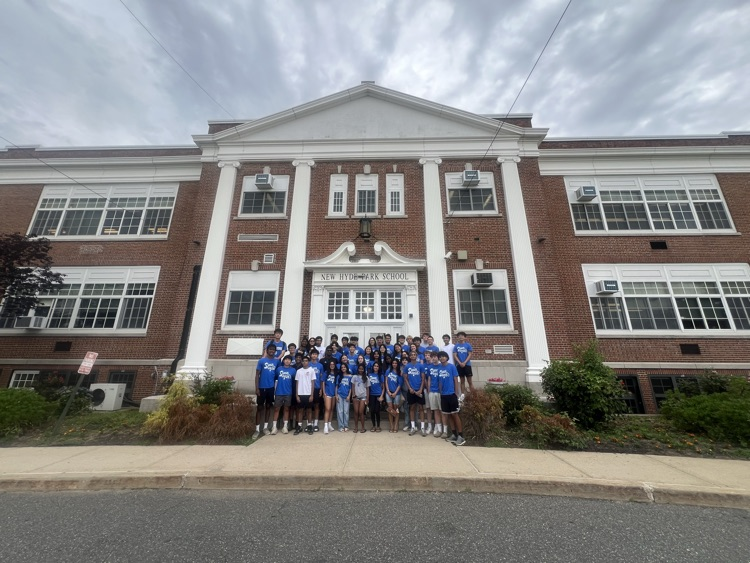 kids in front of a school
