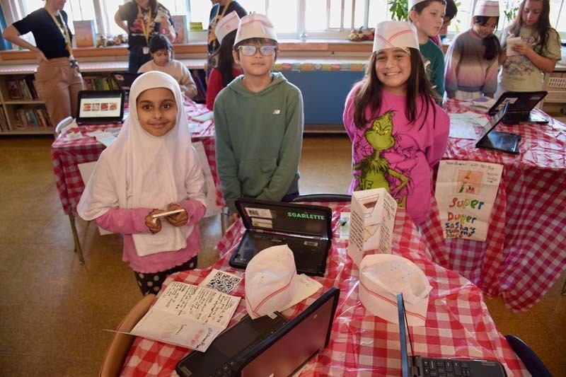 Garden City Park School’s fifth graders put their skills into action by launching their own virtual restaurant businesses, Trattoria GCP, on Dec. 3.
