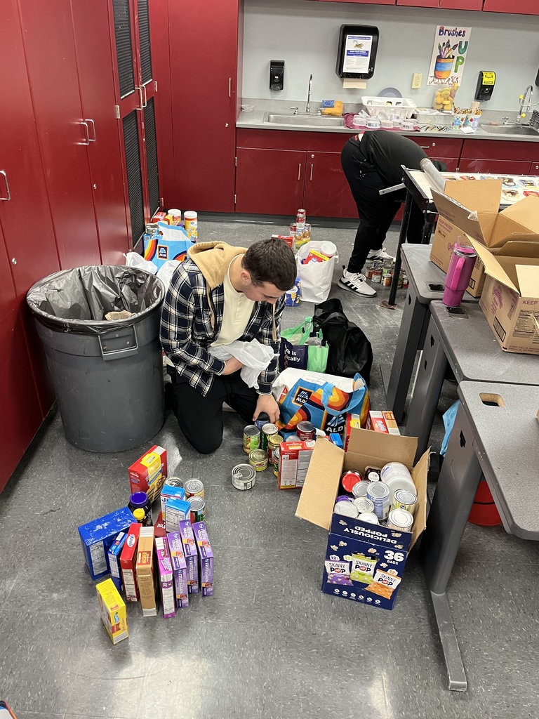 NEW KNOXVILLE Gatekeepers Food Drive 