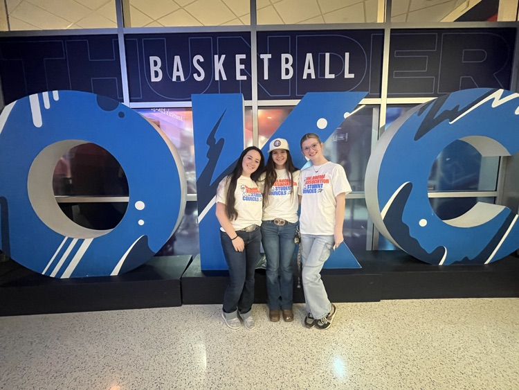 StuCo Thunder Days of Service