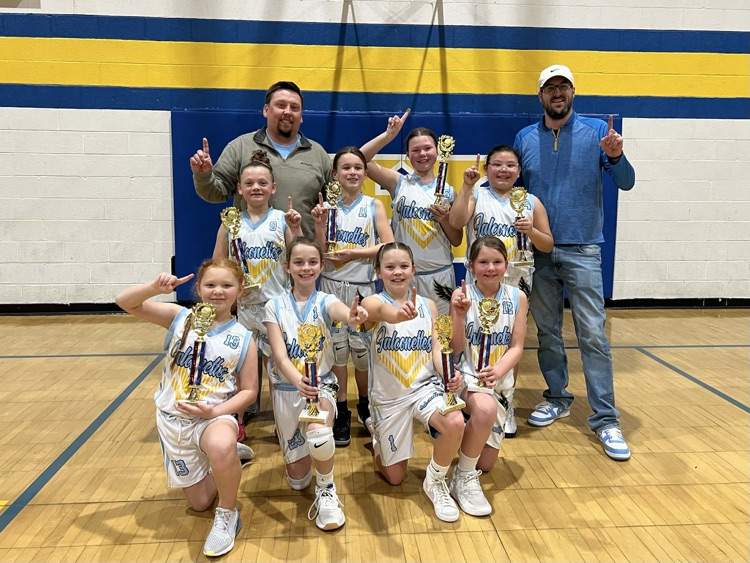 3/4 Silver Bracket Champs