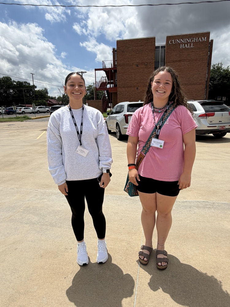 Layla Cecil & Alyssa Marchbanks