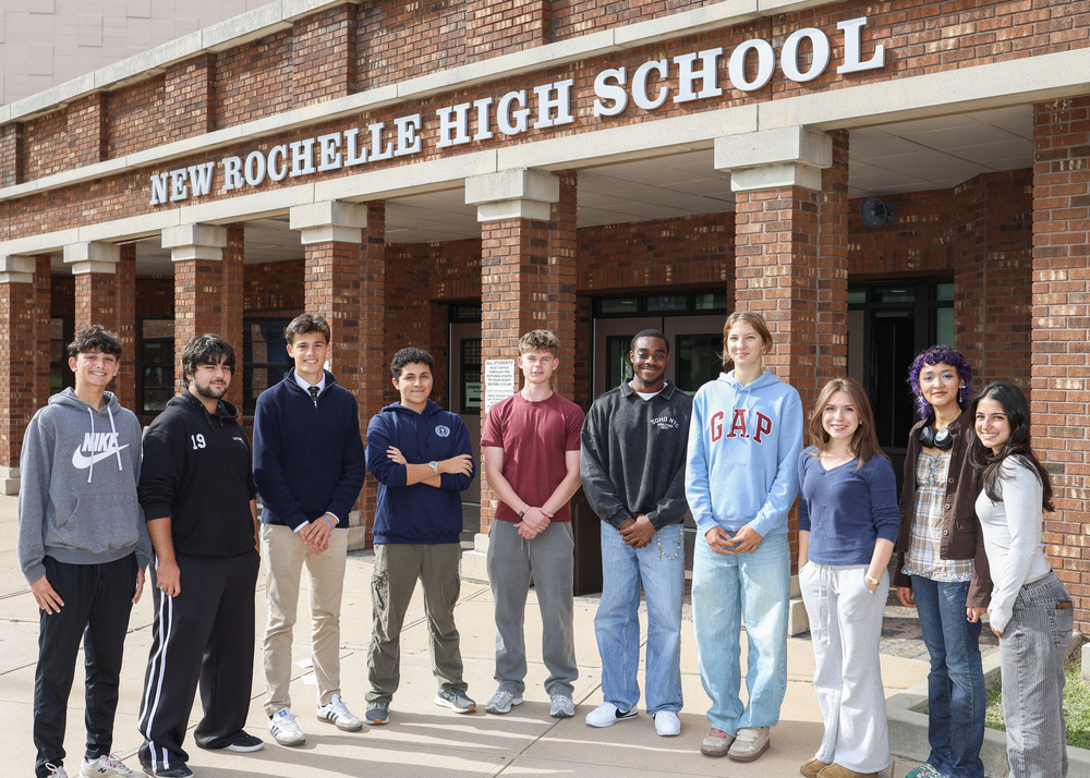 10 national merit commended students