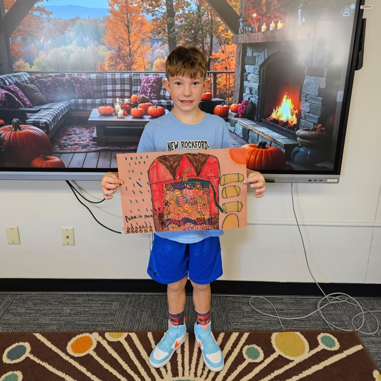 4th grade did a fantastic job on these Pumpkin Zentangles! 