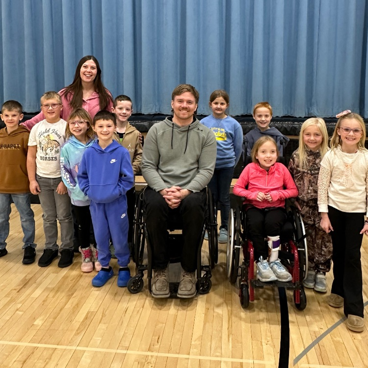 ⭐️ 2nd graders with Hunter Pinke!