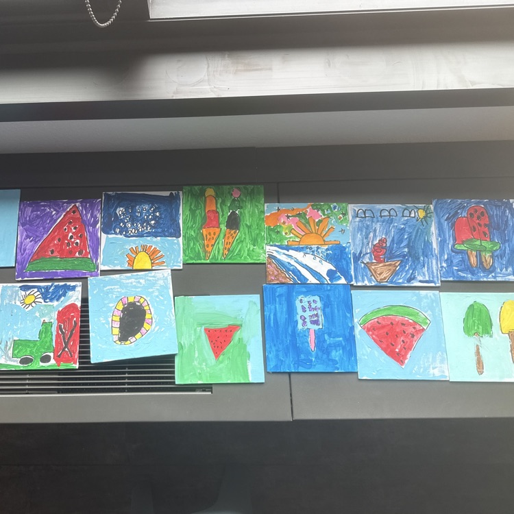 Kindergarten celebrated our last Monday with a “Paint and Sip” - they made some great paintings and enjoyed donuts, muffins and juice!