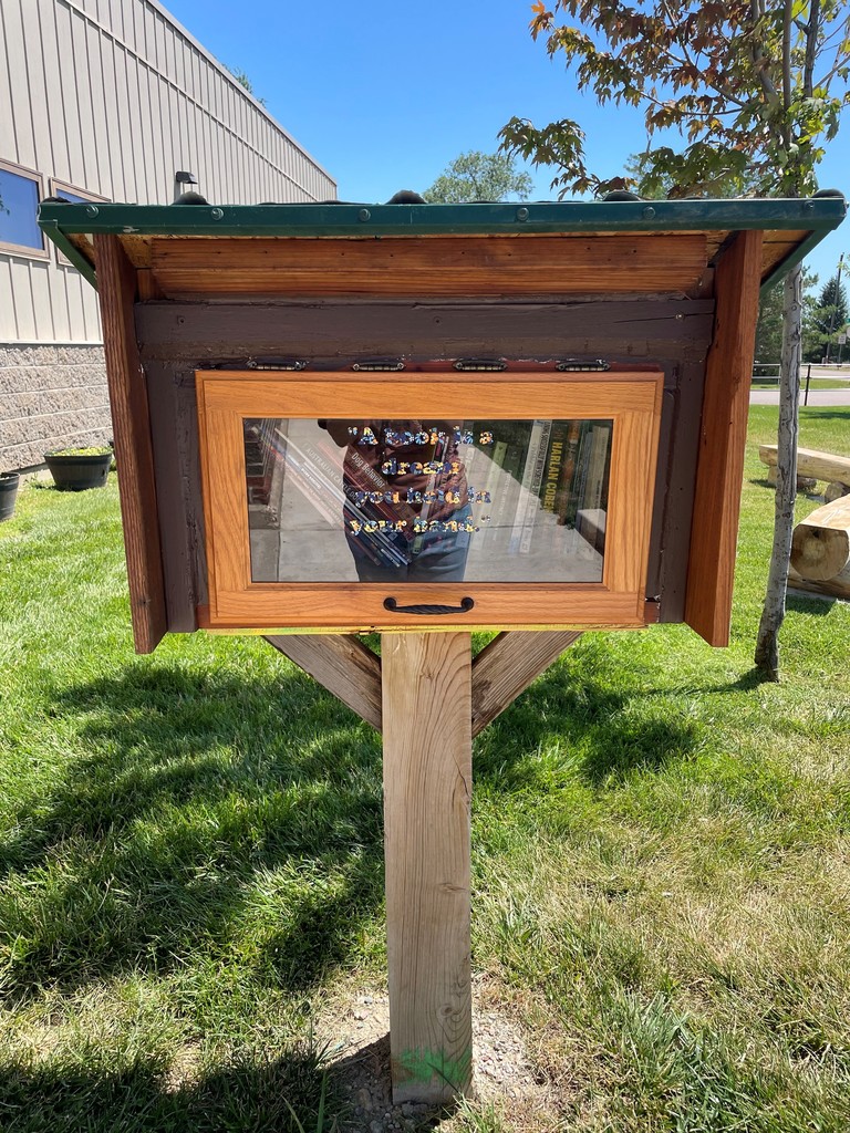 outdoor library