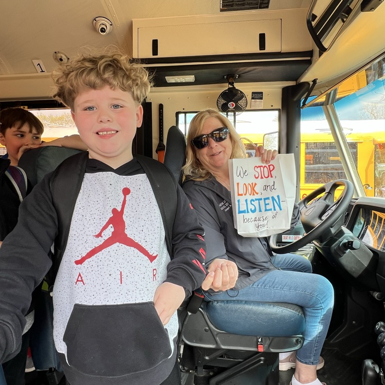 🚌 