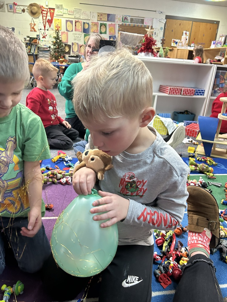 Tinsel and static exploration 