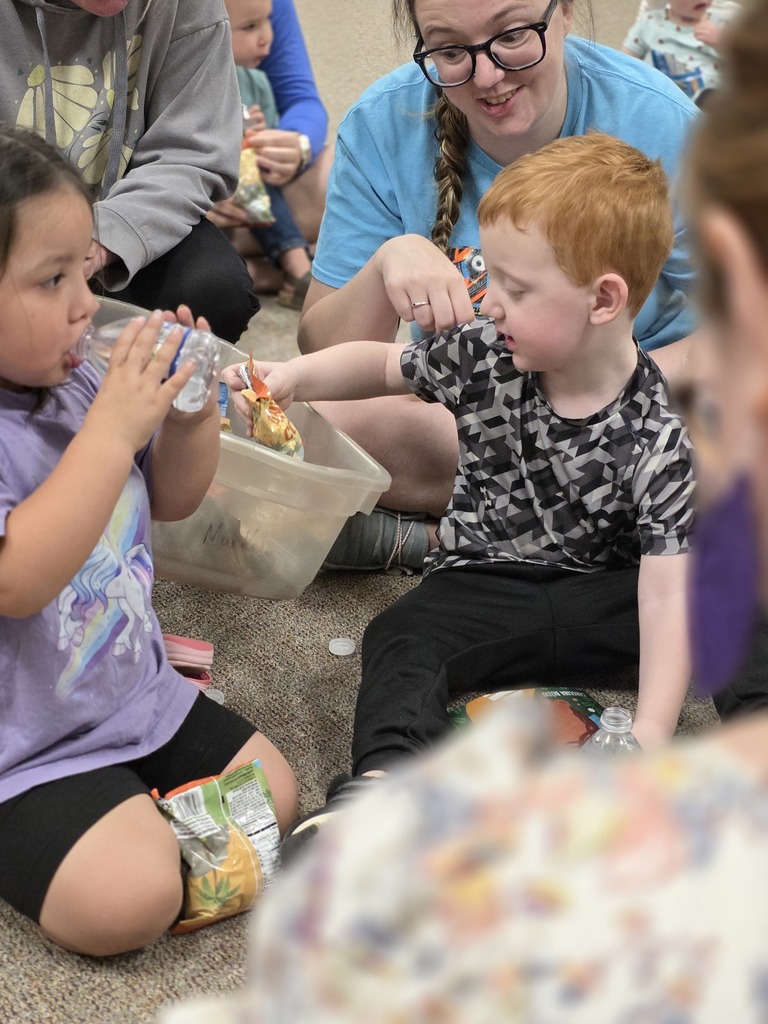 snack time for kids to eat with their moms
