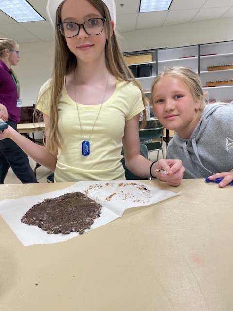 Newell Middle School Girls at Women in Science at Black Hills State University.