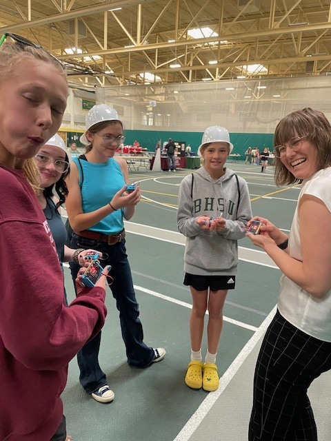 Newell Middle School Girls at Women in Science at Black Hills State University.