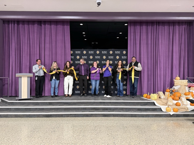 ribbon cutting ceremony