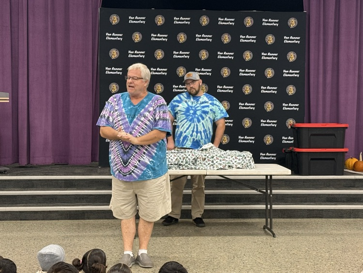 Reptile Ron Assembly