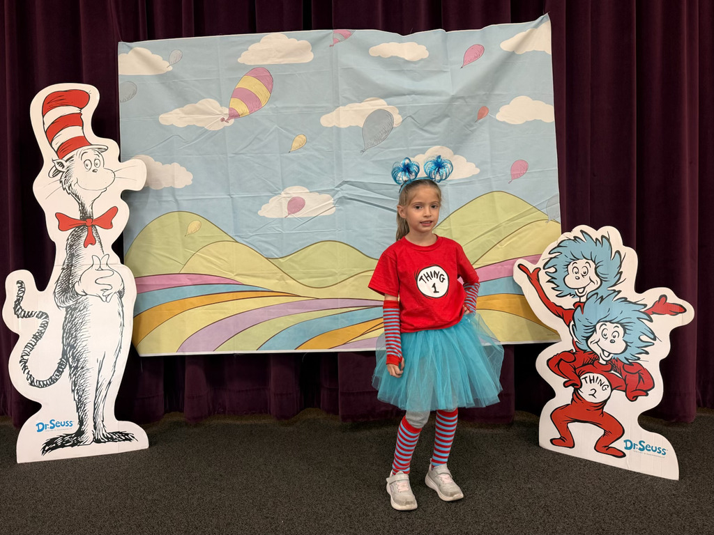 Read Across America, Dr. Seuss dress up.