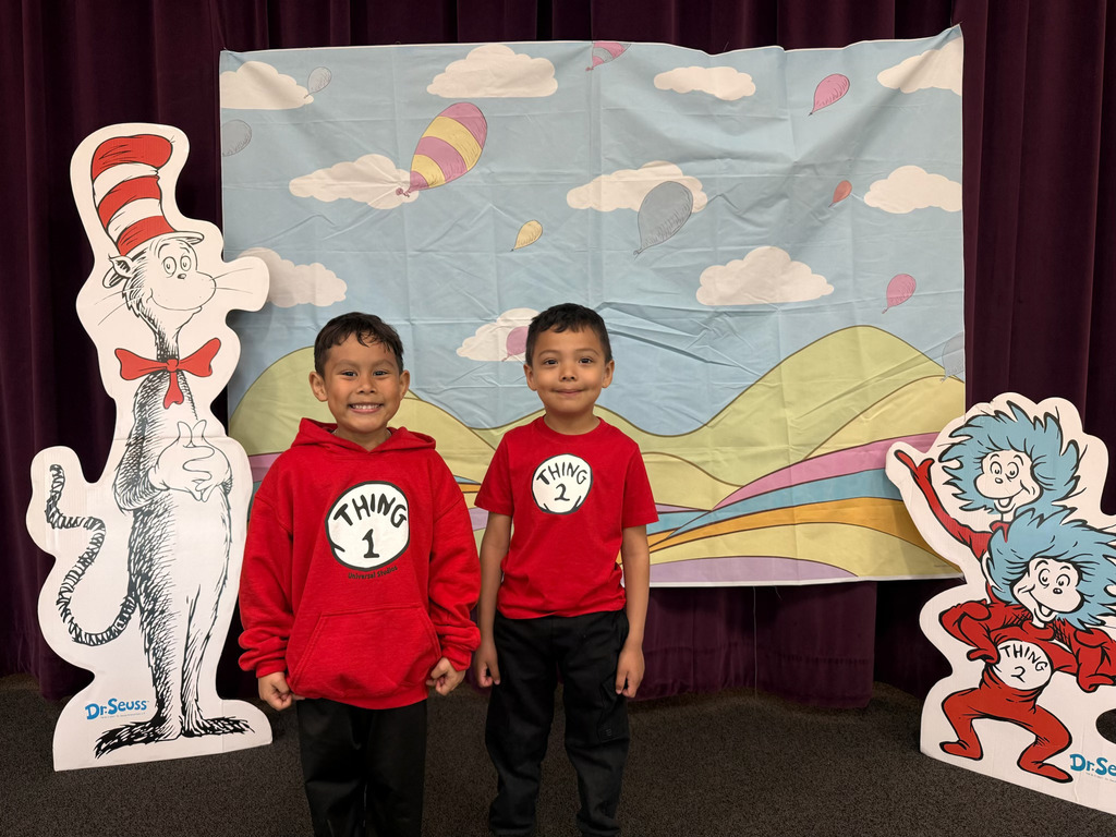 Read Across America, Dr. Seuss dress up.
