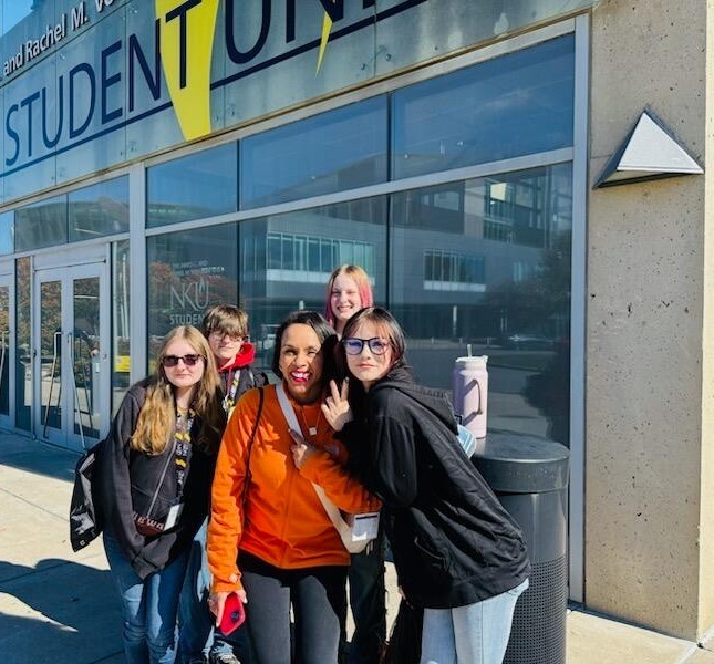 NSOI Students Visiting NKU