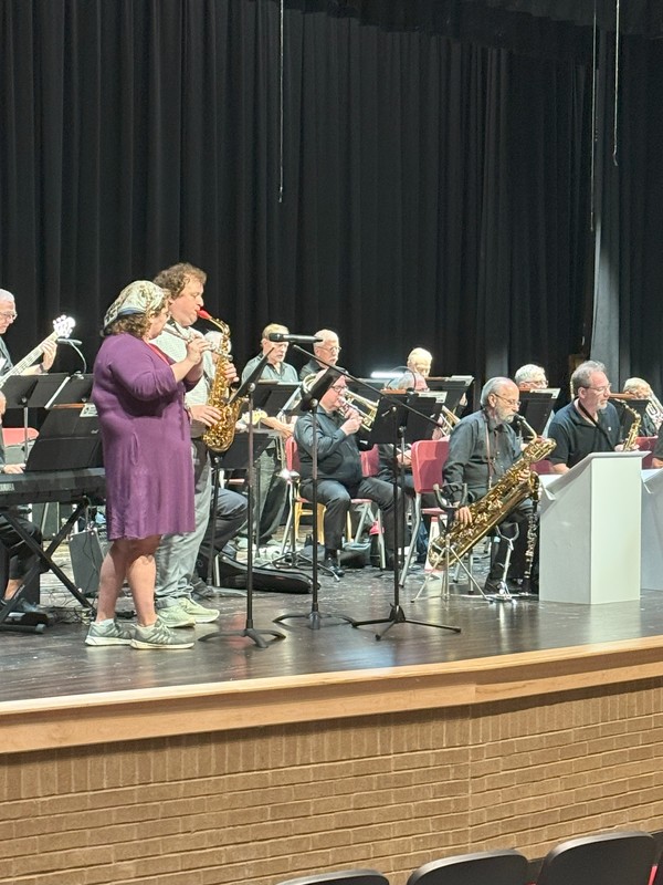 Mr. Robbins and Ms. Agosto-Gonzalez perform.