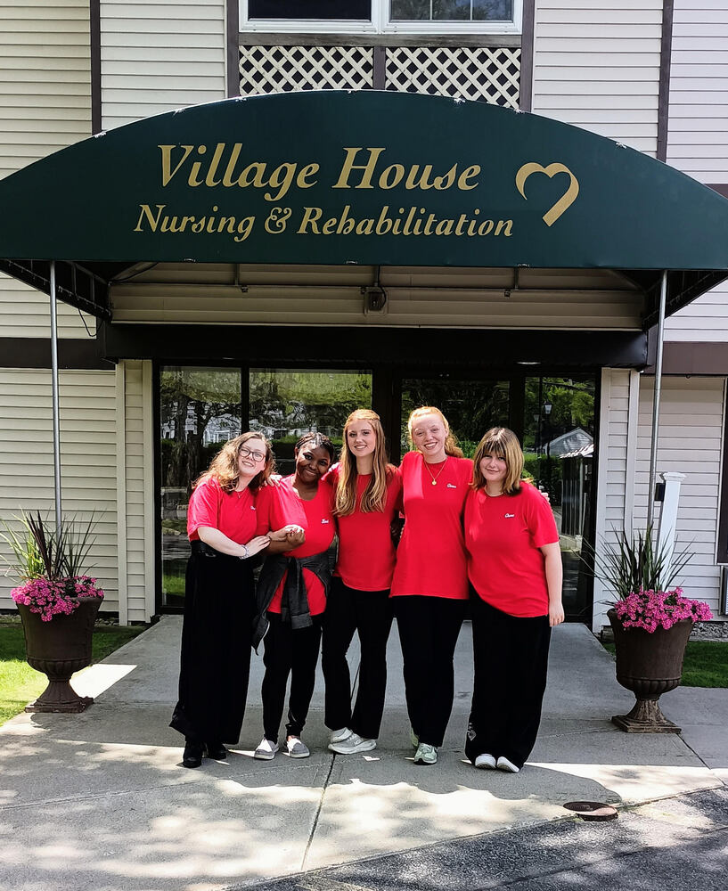 Rogers Chorus Students Perform For Village House Nursing Residents