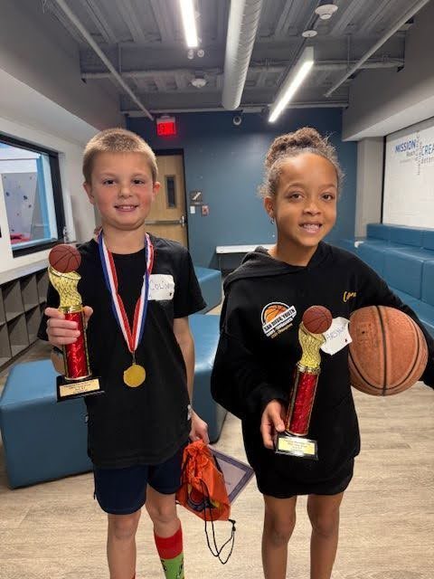 Pell Elementary School Students Win Newport Elks Lodge #104 Hoop Shoot Contest 