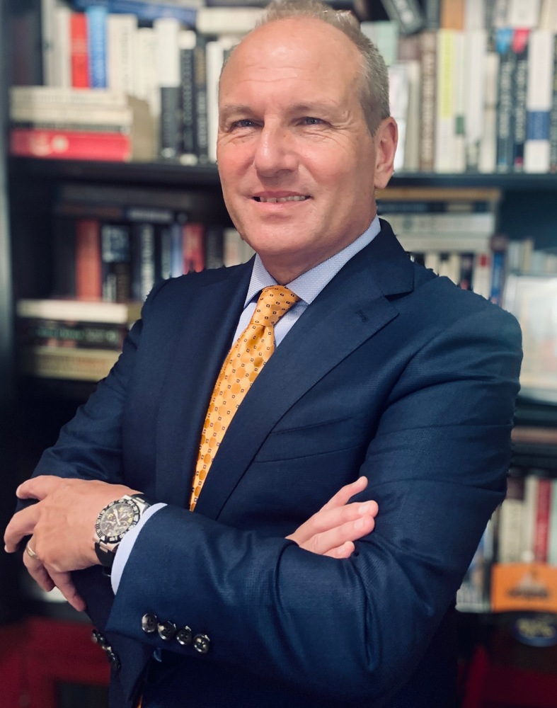 Dr. Harry Efird