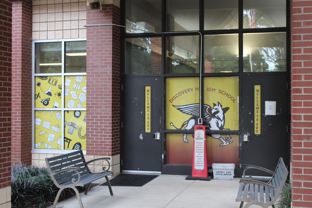 DISCOVERY HIGH SCHOOL ENTRANCE