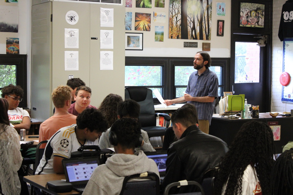 IT'S ENGLISH TIME WITH MR. CROSSON AT DISCOVERY HIGH SCHOOL