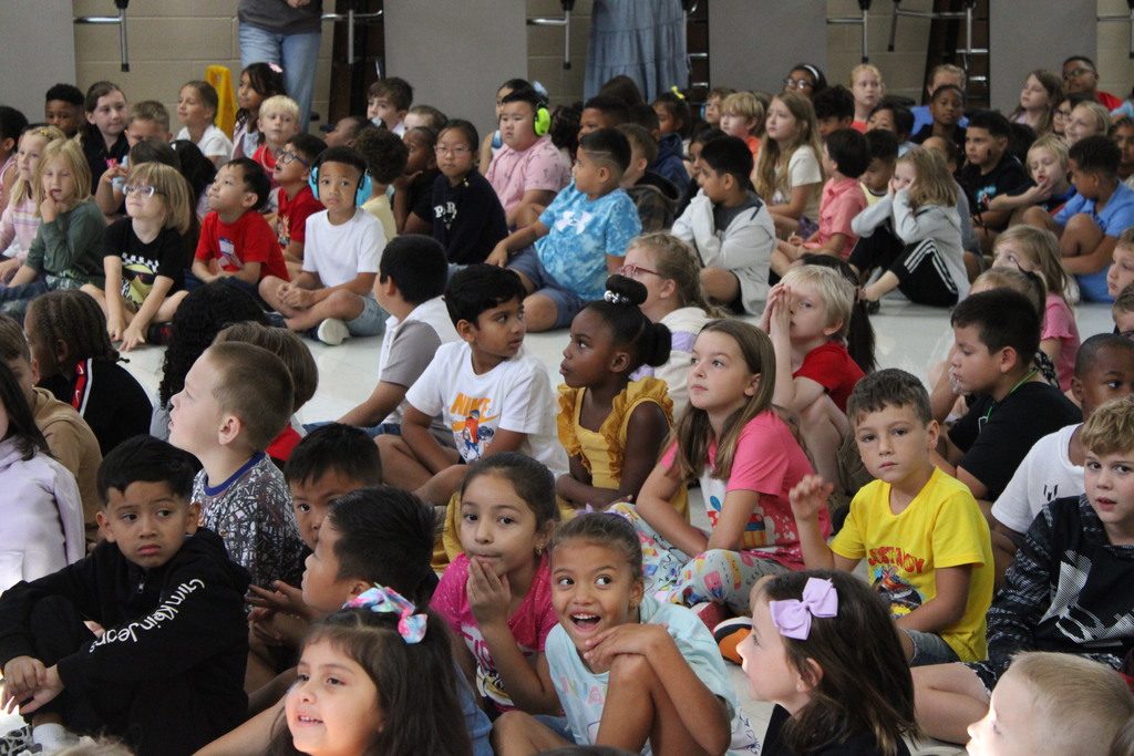HAPPINESS IN THE CROWD AT SHUFORD ELEMENTARY 2025-26