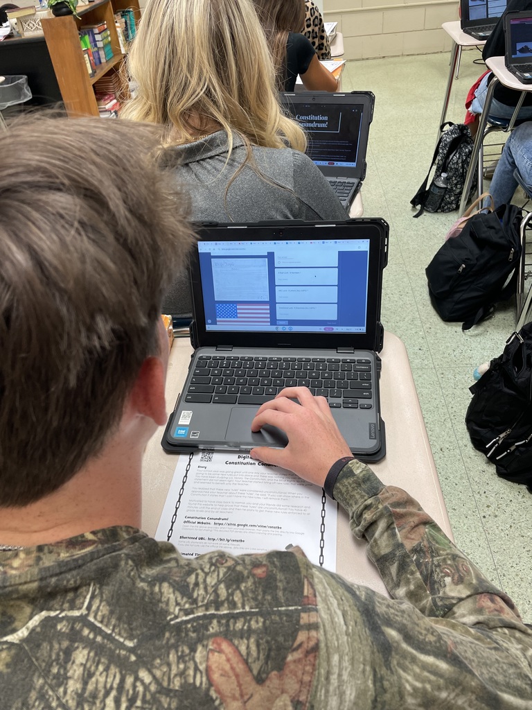BARRY'S STUDENTS ENGAGING IN DIGITAL ESCAPE ROOM