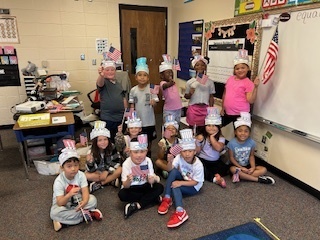MRS EVANS 1ST GRADERS CELEBRATE CONSTITUTION DAY 2025