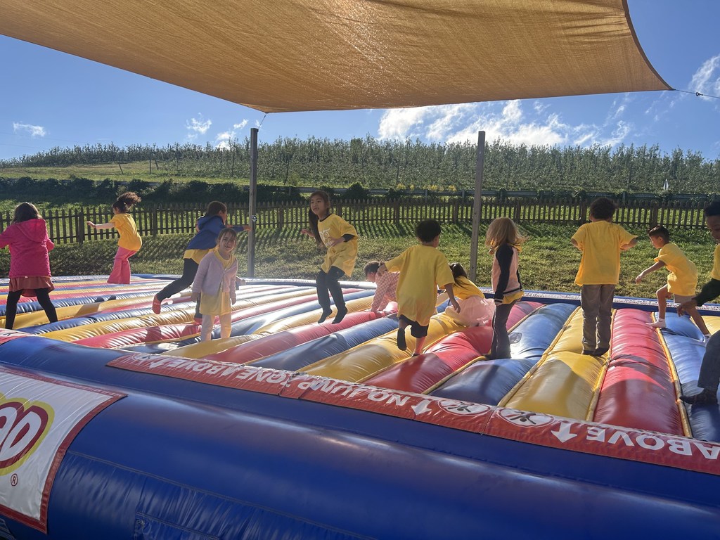 Mrs. Abernethy & Helton's classes at Perry Lowe Orchard