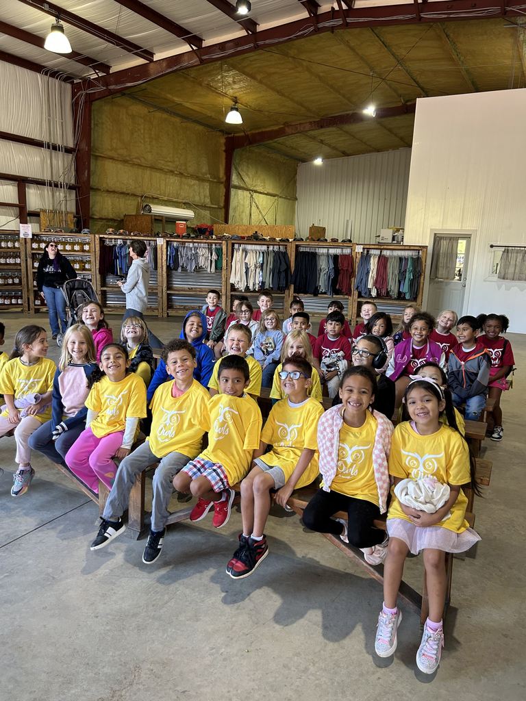 Mrs. Abernethy & Helton's classes at Perry Lowe Orchard