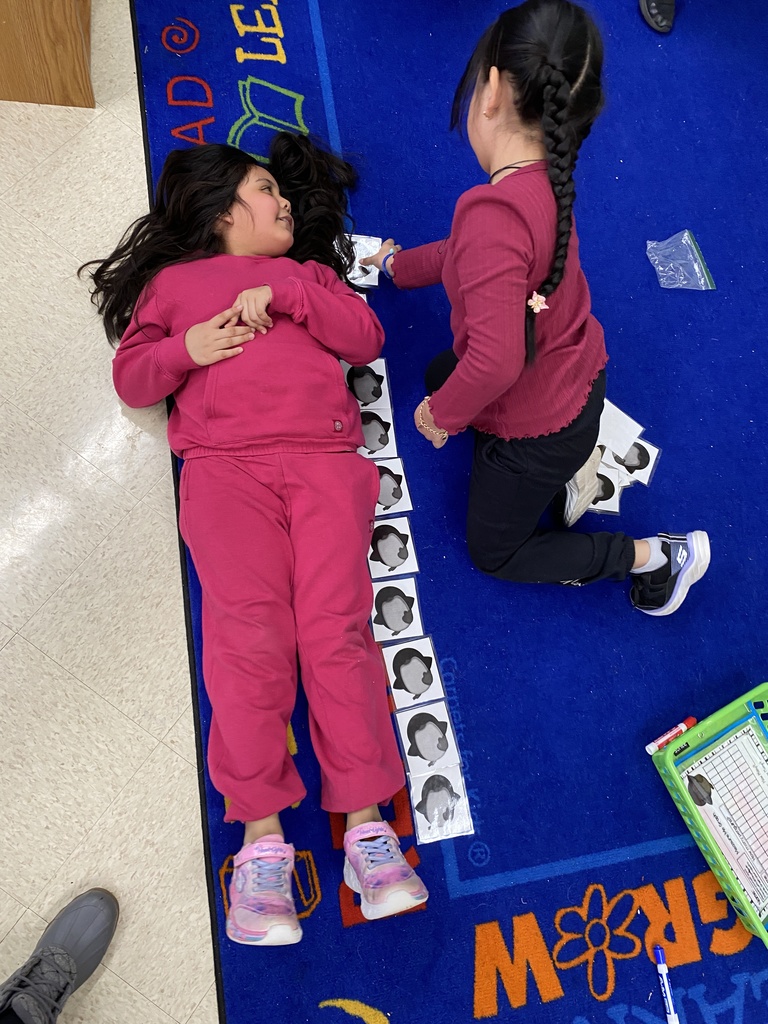 Mrs. King's 1st graders learning non-standard measurements