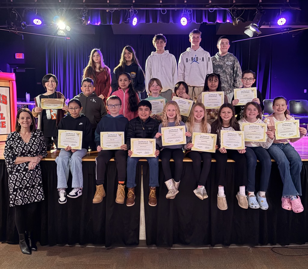 All participants in the spelling bee.