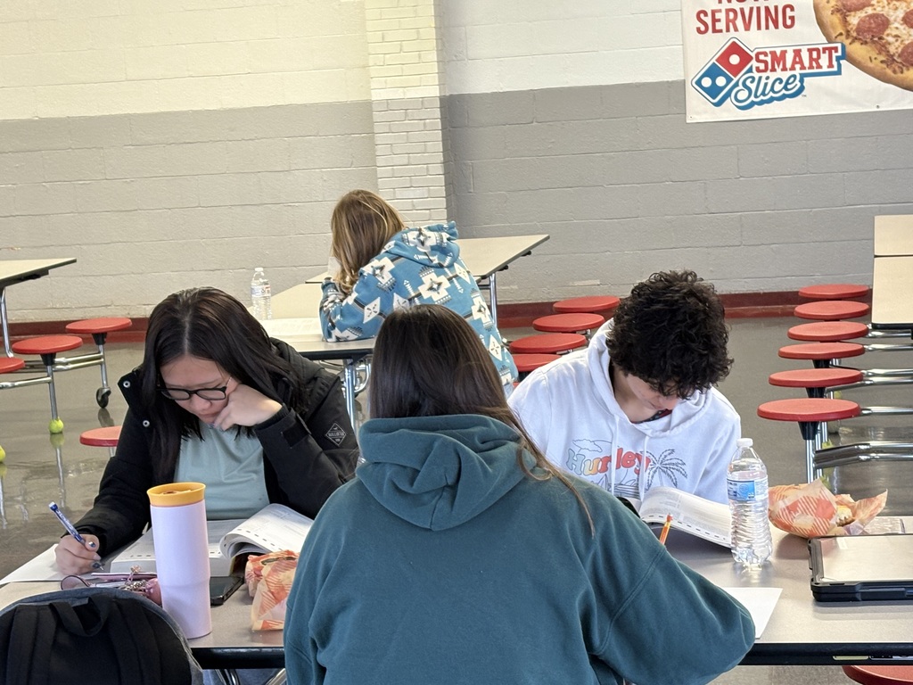Natalie, Brooklyn, Allie, and Naomi prepare for the ACT