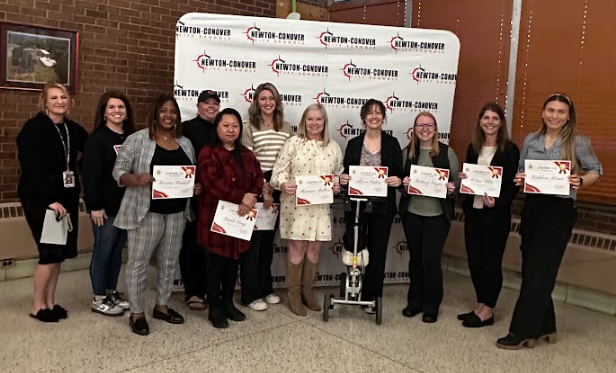 Elementary and Middle School teachers in the top 25% for Math/Reading EOG scores in the district/state.