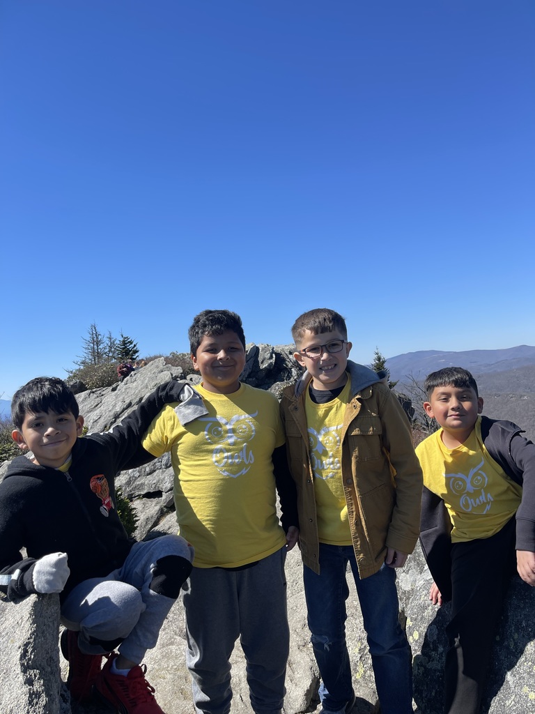 Monday was an unforgettable day for our 3rd graders as they traveled to Grandfather Mountain for an exciting field trip! ⛰️  Students had the opportunity to explore one of North Carolina’s most beautiful natural landmarks and take in the breathtaking views from the famous Mile High Swinging Bridge. For many students, it was their first time experiencing such incredible mountain scenery!  A big thank you to our teachers, staff, and parents who helped make this day possible! 💙