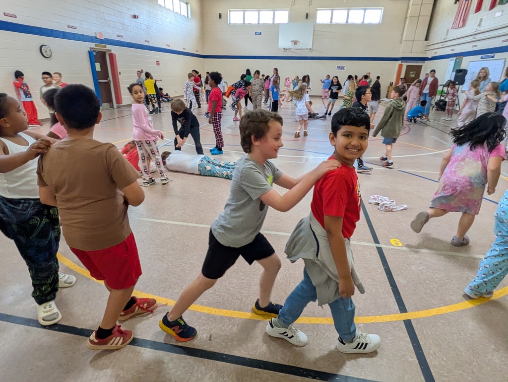 Pa-JAM-a Party for our hardworking 2nd- and 3rd-grade students 💃🕺🏽 to celebrate their PBIS Reward. We are so proud of these hardworking, respectful Owls.