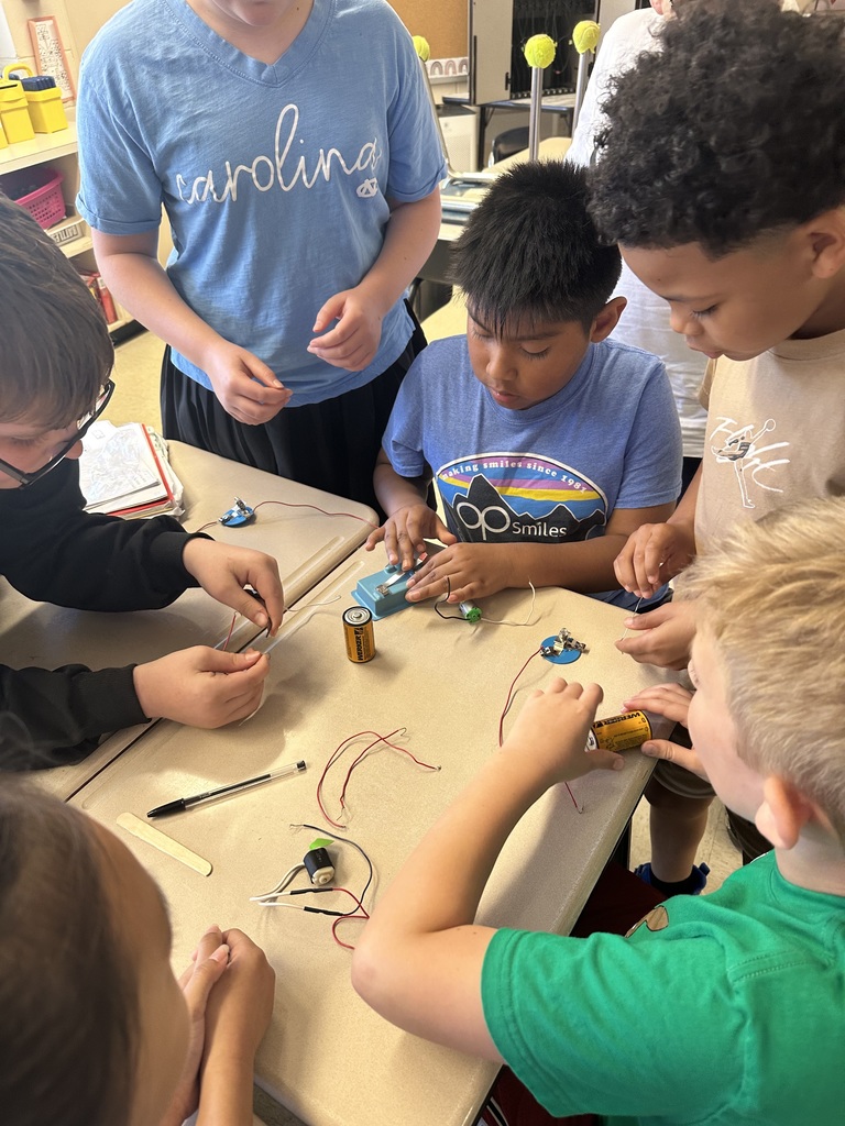 ⚡🔋Ms. Burkhalter’s 4th-grade class worked hard exploring their circuit unit! Students dove into the world of electricity by building and testing their own circuits, learning how energy flows, and discovering what makes a complete circuit work. Keep up the great work, 4th grade!