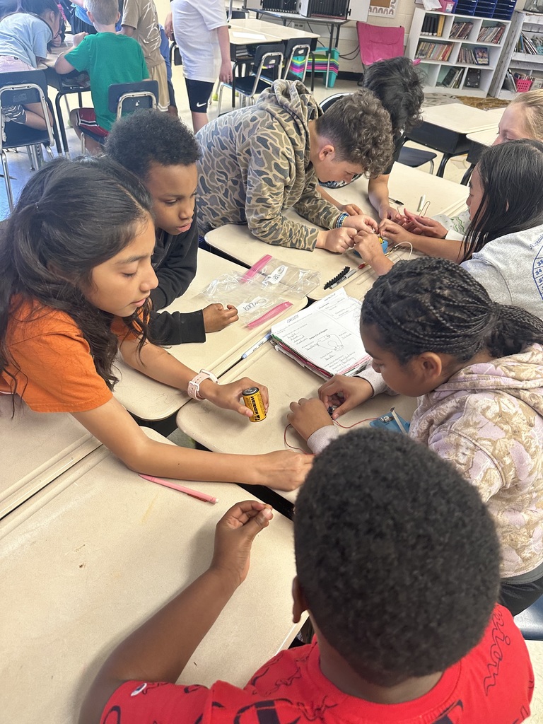 ⚡🔋Ms. Burkhalter’s 4th-grade class worked hard exploring their circuit unit! Students dove into the world of electricity by building and testing their own circuits, learning how energy flows, and discovering what makes a complete circuit work. Keep up the great work, 4th grade!