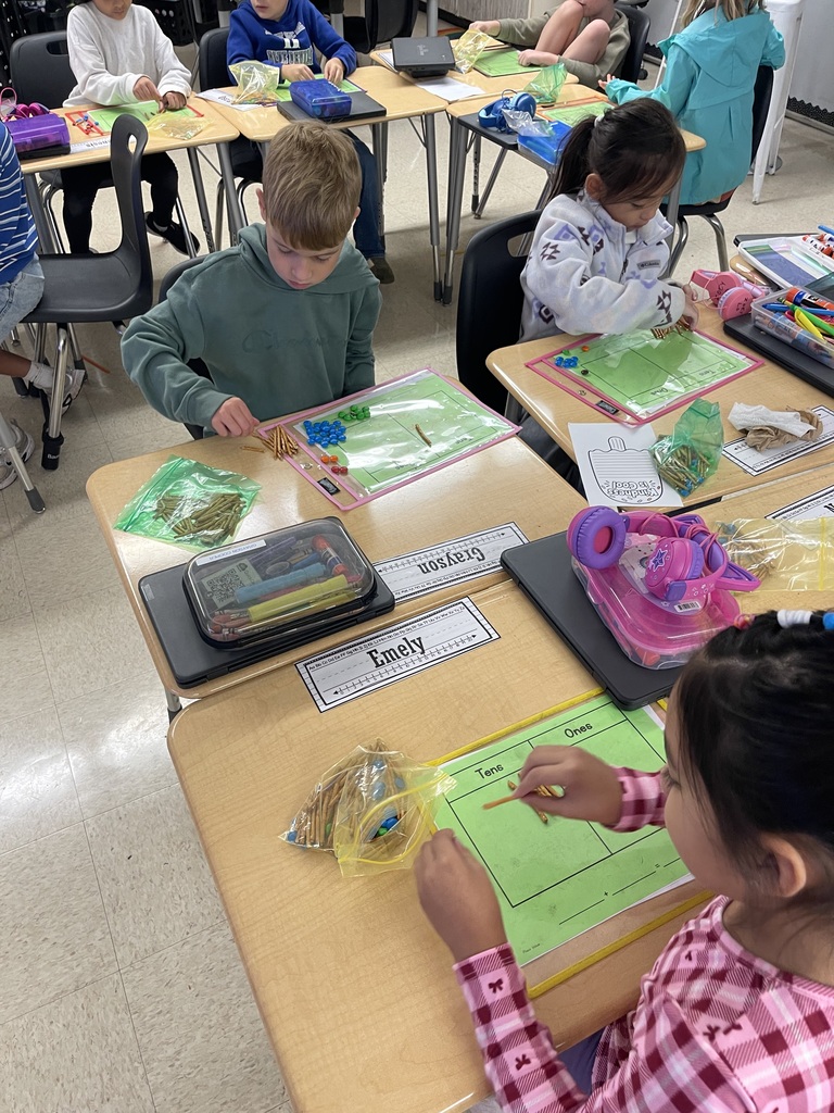 🥨🍫 Math you can see, touch, and EAT! 🍫🥨 Mrs. Almanza’s 2nd graders had a delicious way to review adding and subtracting two-digit numbers today! Students used pretzels and M&Ms as base-ten blocks to model tens and ones while practicing their math skills. Who says math can’t be fun and tasty?! 😋➕➖ Way to go, Shuford OWLs! 🦉💙💛