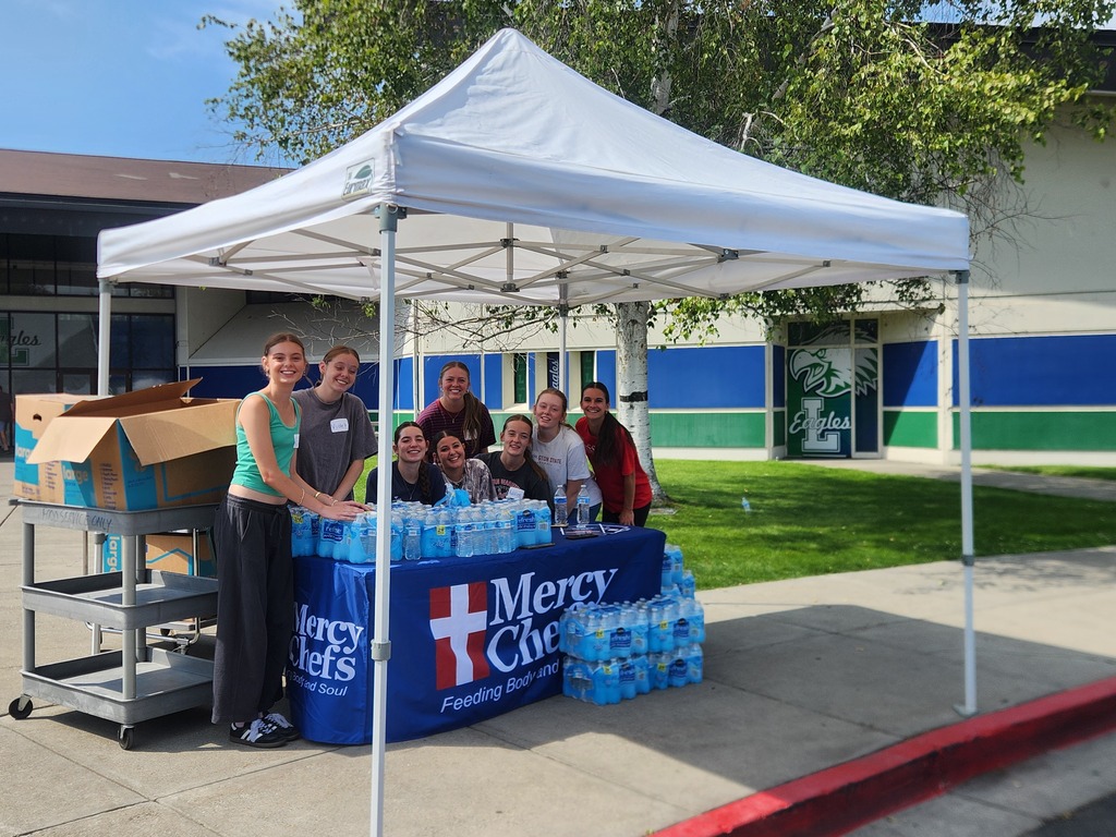 LHS Drive Through Meal Volunteers