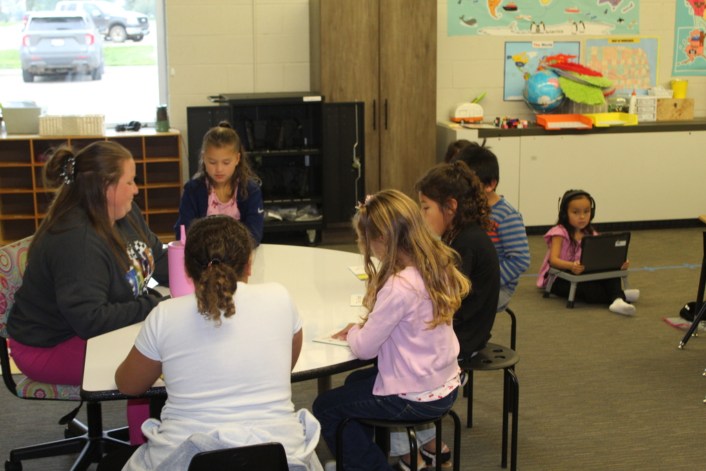 1st grade students working in small groups