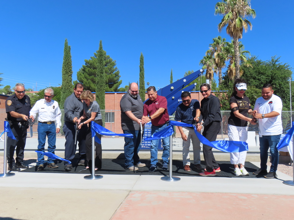 Community Fitness Court® and Studio GRAND OPENING 