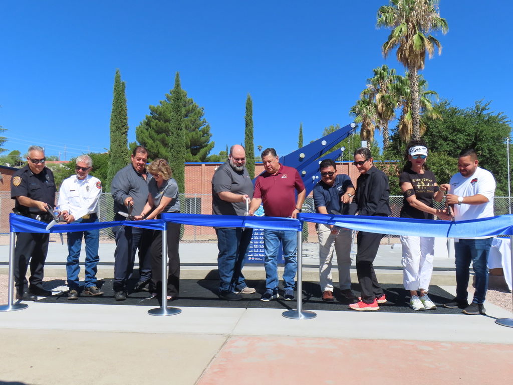 Community Fitness Court® and Studio GRAND OPENING 